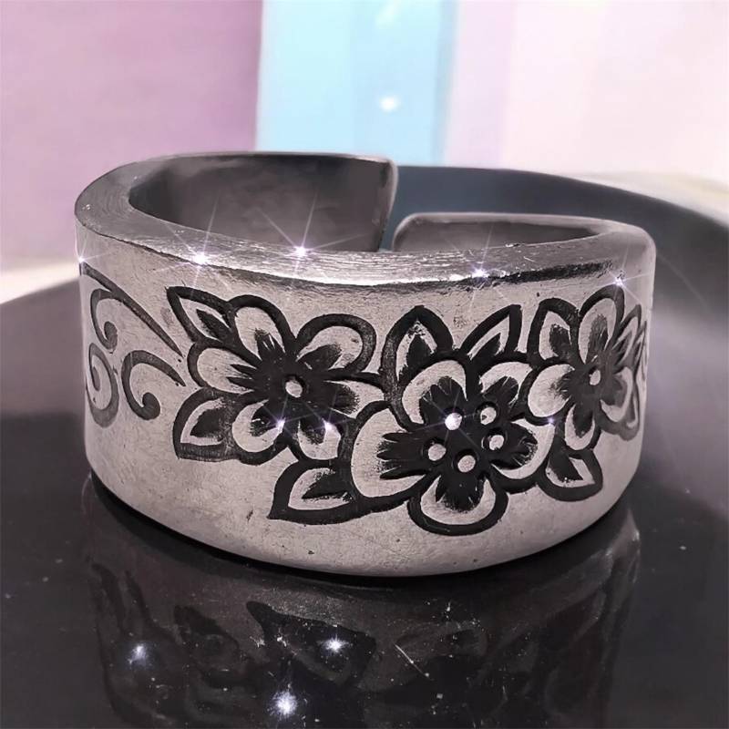 Silber Ring Mit Gravur Upcycled Silberbesteck, Boho Statement Silber Ring Mit Gravur Upcycled Silberbesteck, Boho Statement von BeadHappyGiftCrew