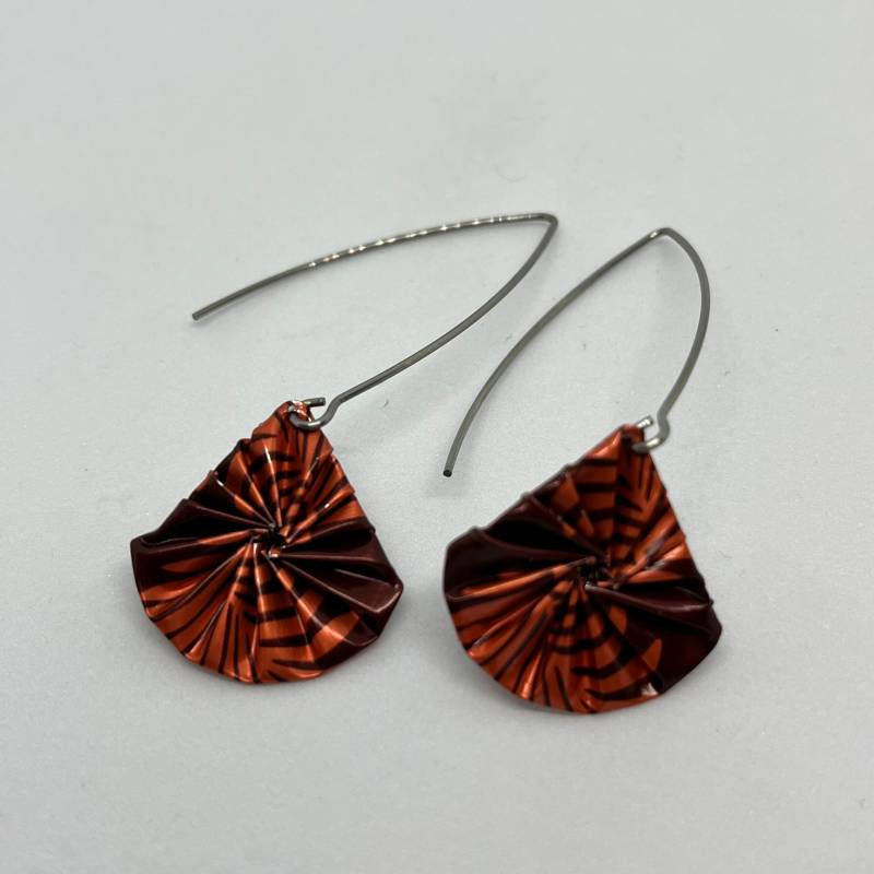 Kaffeekapsel Ohrringe Geometrisch Rot von BeadNes