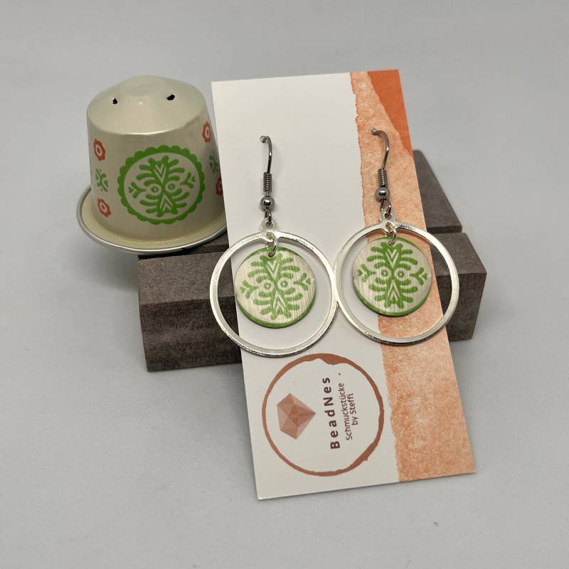 Kaffeekapsel Ohrringe "Kreis Silber Grün" Kaffeekapsel Ohrringe "Kreis Silber Grün" von BeadNes