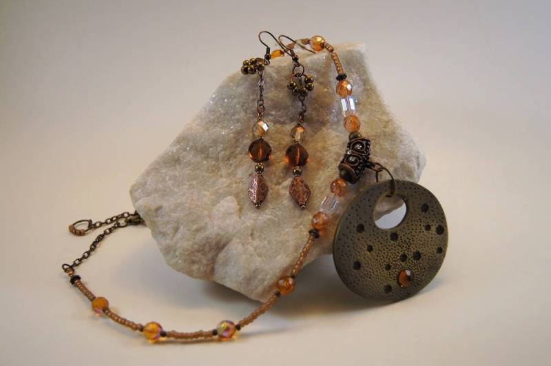 Queen Cleopatra Amber Medaillon Halskette & Ohrringe Set von BeadOriginalsbyJudi