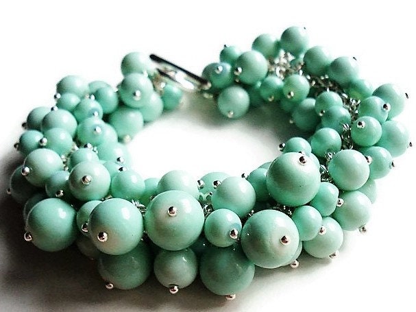 Mintgrün Cha Charm Armband, Chunky Cluster Moderner Statement Schmuck, Perlen Silber Hochzeit Am Strand, Wickelarmband von BeadPassionbyAB