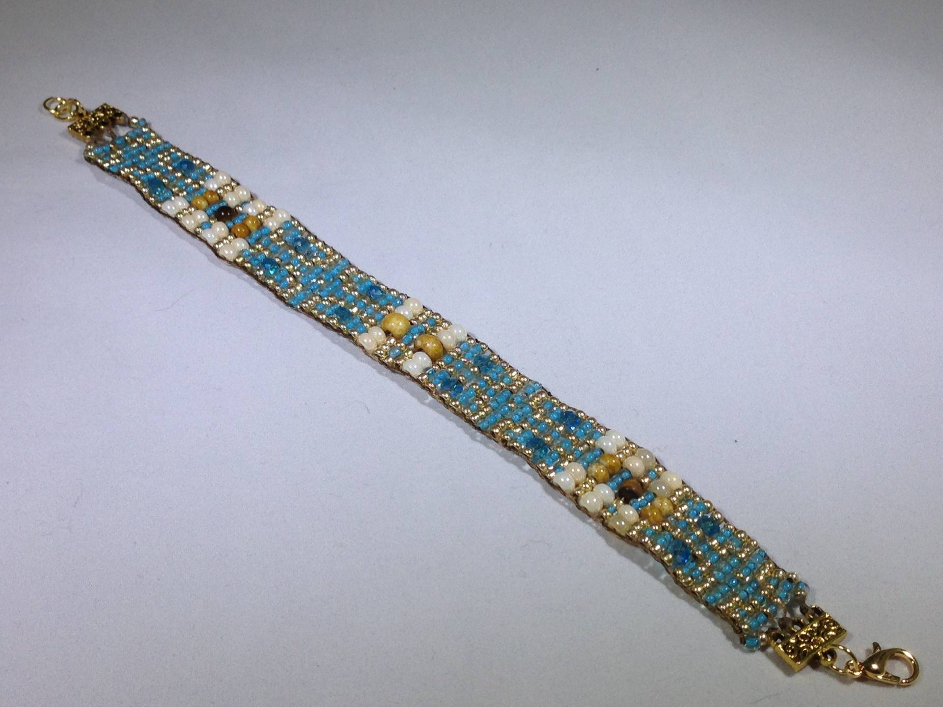 Gold Und Türkis Perlen-Armband von BeadandStoneJewelry