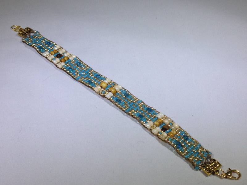 Gold Und Türkis Perlen-Armband von BeadandStoneJewelry