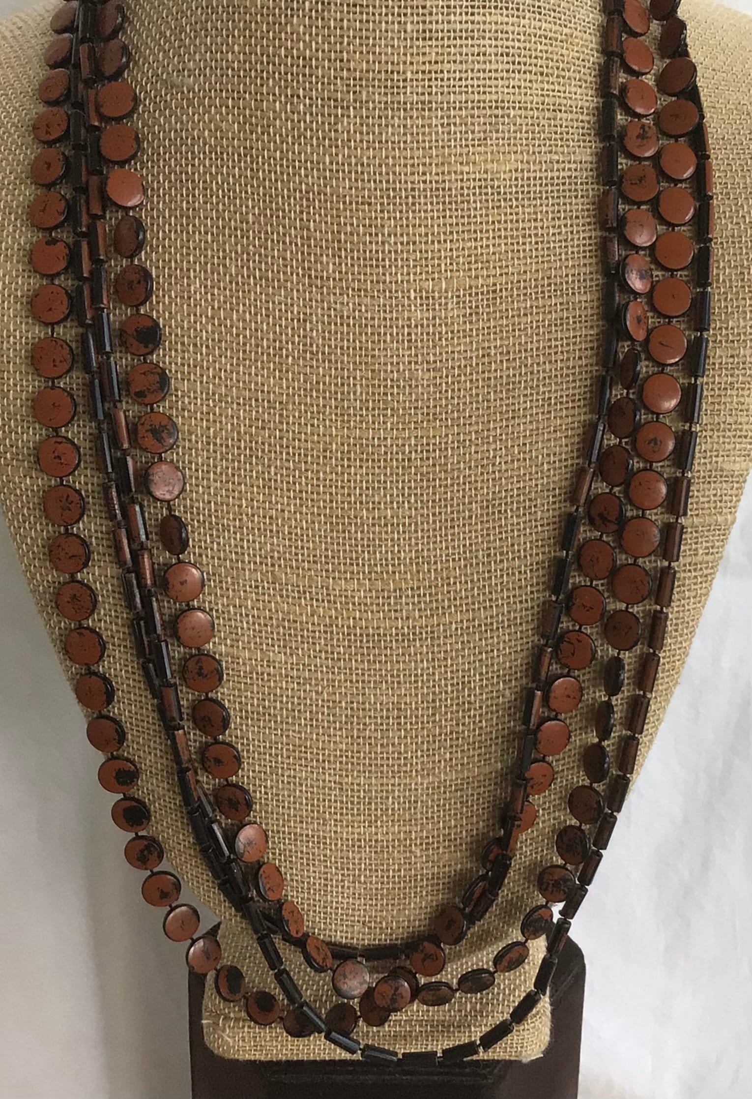 Braune, Schwarze Doppelsträngige Halskette Aus Kunststoff, 54", Vintage | Am6 von Beadazzle27