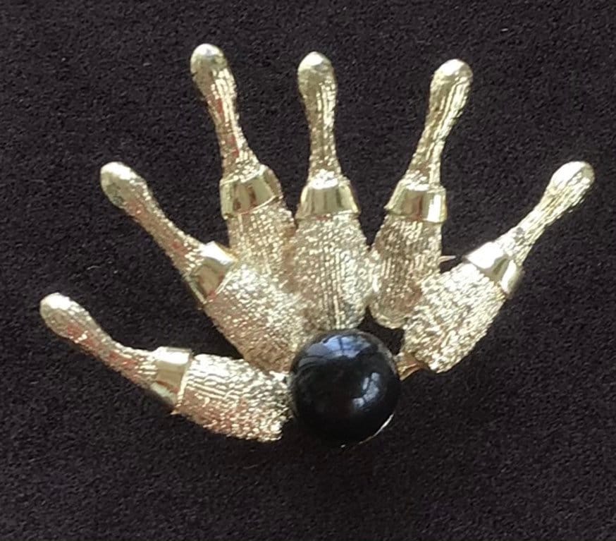 Dodds Gold Ton Bowling Pin, Brosche, Sport, Vintage | Ao11 Dodds Gold Ton Bowling Pin, Brosche, Sport, Vintage | Ao11 von Beadazzle27