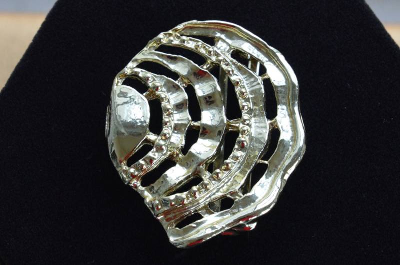 Hübsche Vintage Goldfarbene Gürtelschnalle | U5 von Beadazzle27