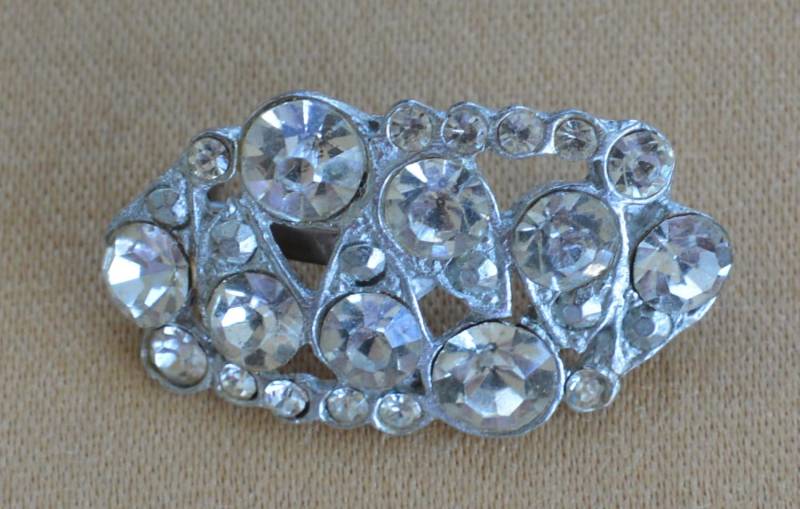 Hübsche Vintage Strass-Brosche, Topf Metall Silber Ton, Ajc | D6 von Beadazzle27