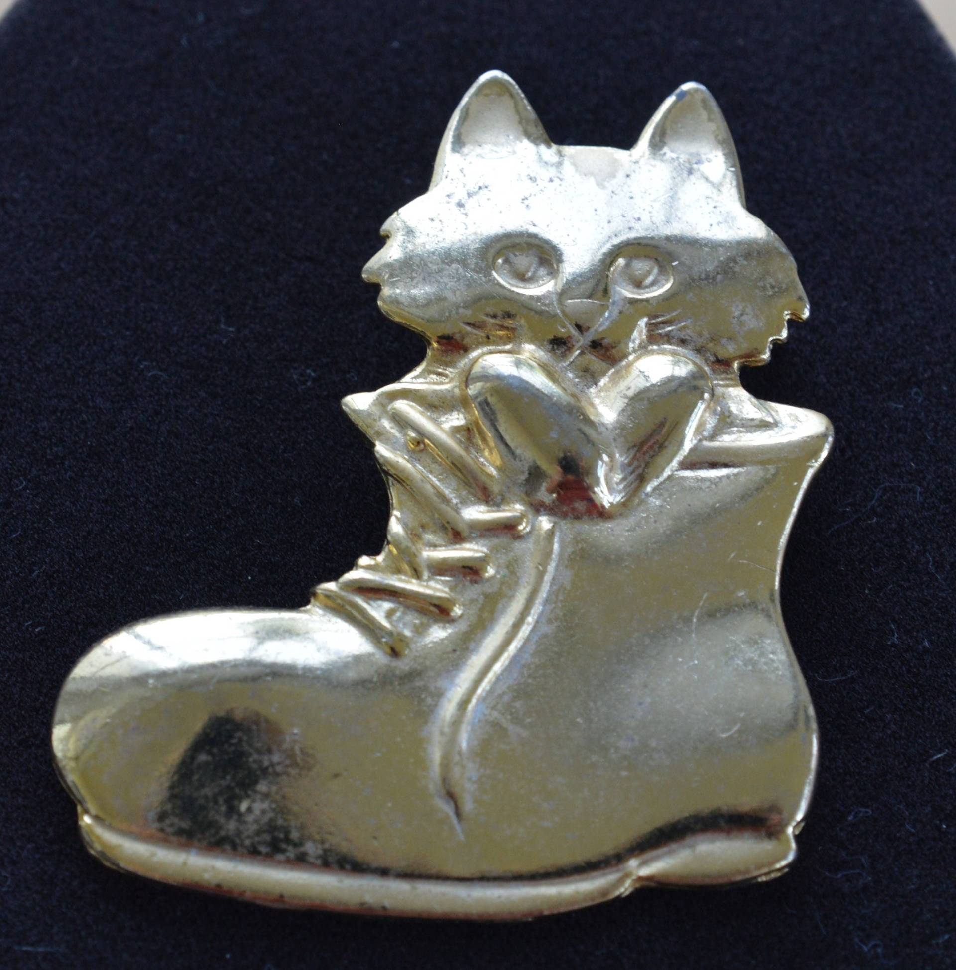 Katze in Einem Boot-Brosche, Vintage, Gold-Ton | Z13 Katze in Einem Boot-Brosche, Vintage, Gold-Ton | Z13 von Beadazzle27