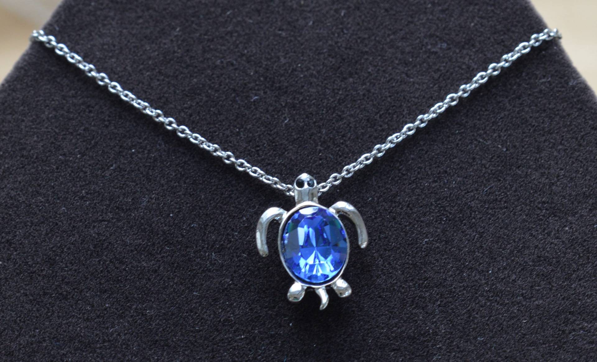 Swarovski Blue Schildkröte Pendant Halskette, Silber Platziert, 18 "-19-1/2" | Tb104 von Beadazzle27