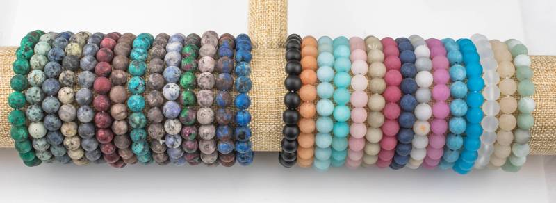 Armbänder 8 Mm Matte Stapelbare Runde Edelstein Jade - Handgemacht Unikat 7, 5 " von Beadboat1