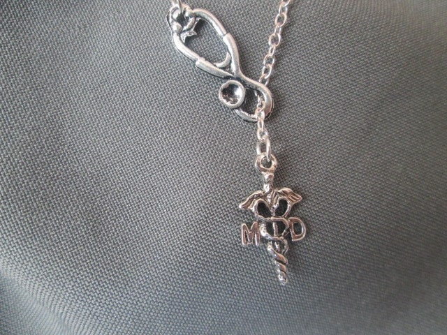 Md - Lasso Halskette von BeadedDesignsJacquie