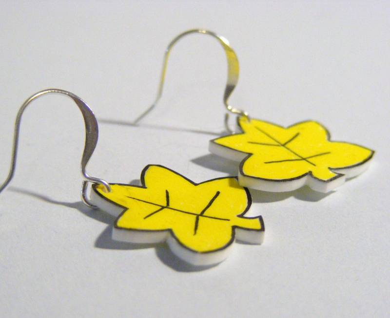 Herbst Blätter Kunststoff-Ohrringe von BeadedFrog