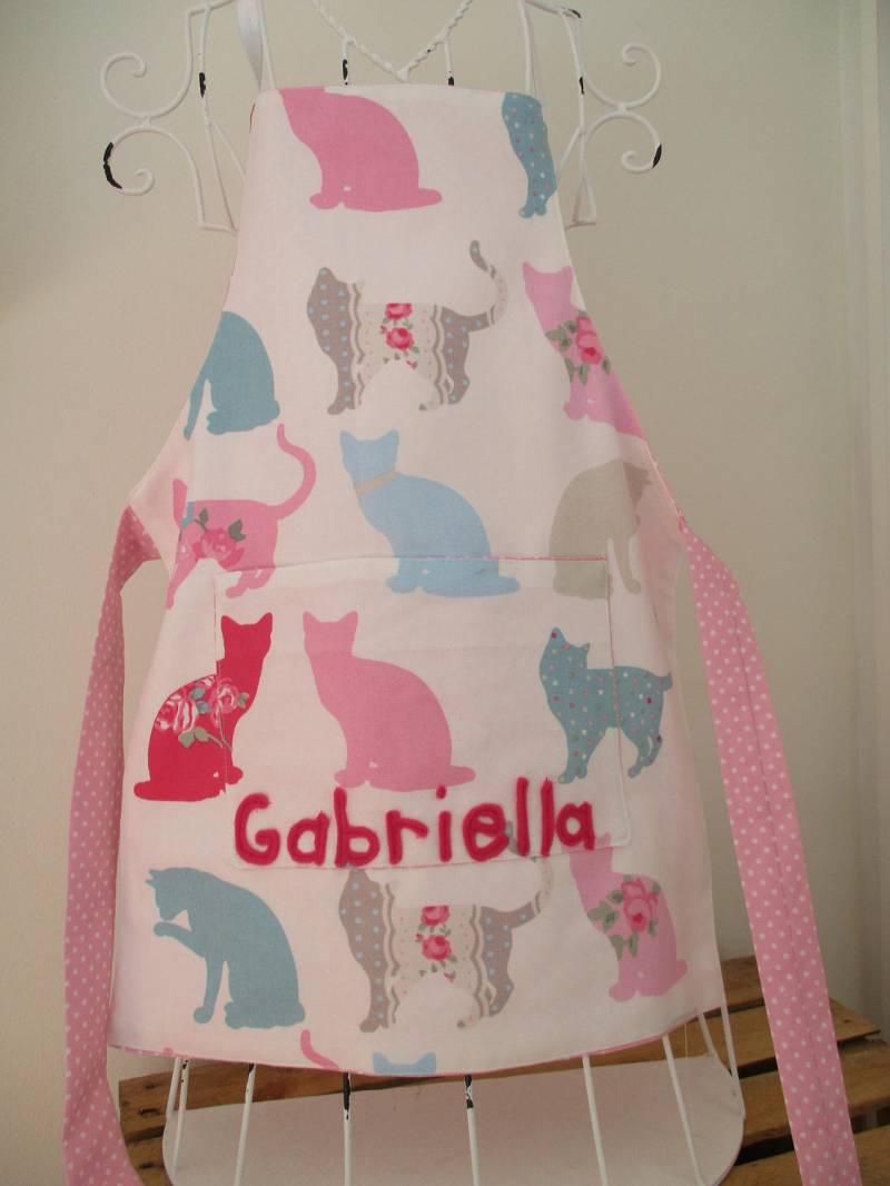 Wende-Kinderschürze Katzen-Print, Backschürze Mit Motiv von BeadiesSewingShed