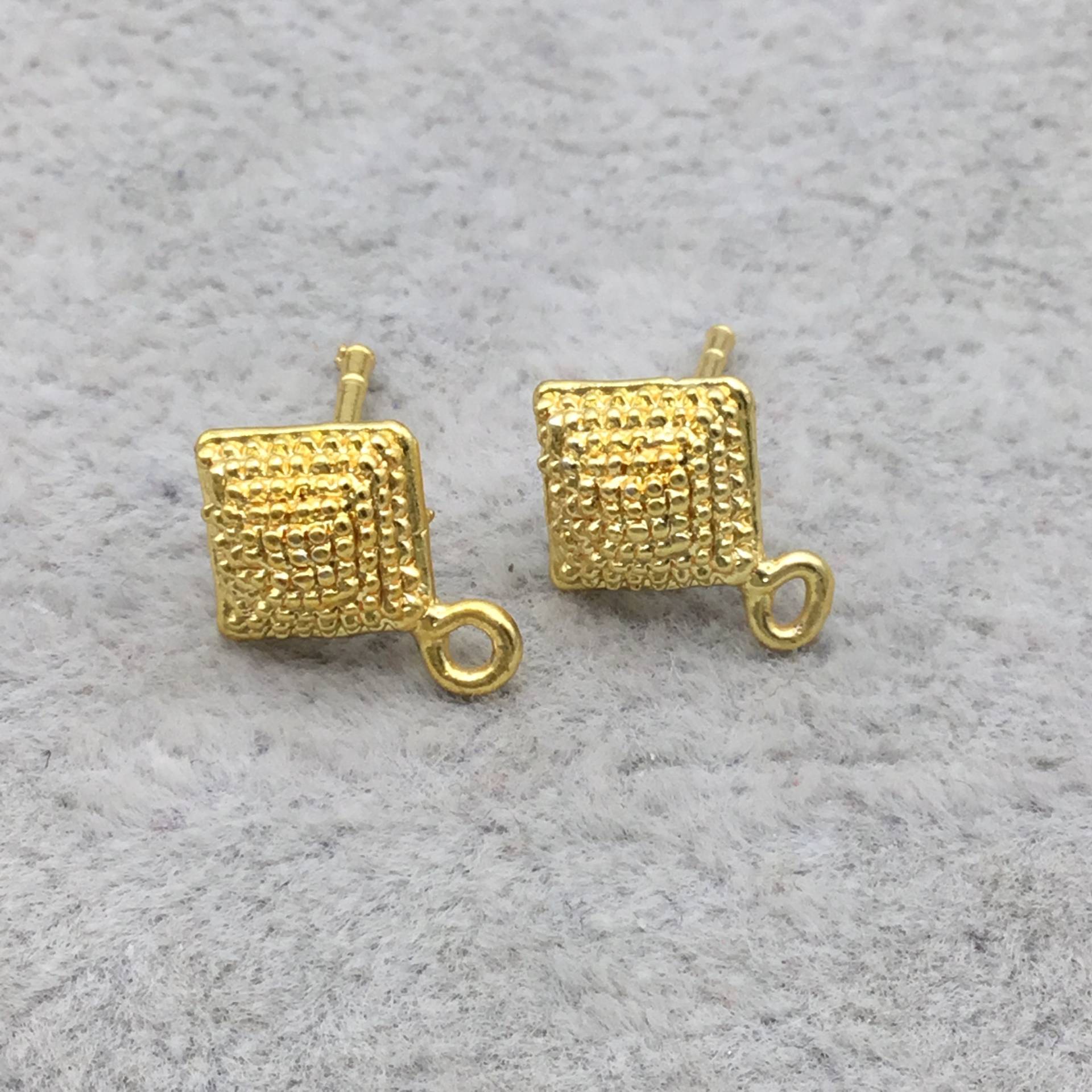 18K Gold Overlay Drachen Ohrring Beiträge 7 Mm Diy Zubehör 18K Gold Overlay Drachen Ohrring Beiträge 7 Mm Diy Zubehör von Beadlanta