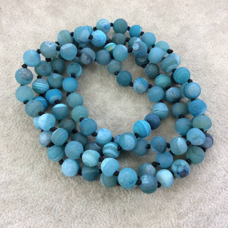 36 "Handgeknüpfte Türkisblaue Achat-Halskette Matte Druzy Perlen von Beadlanta