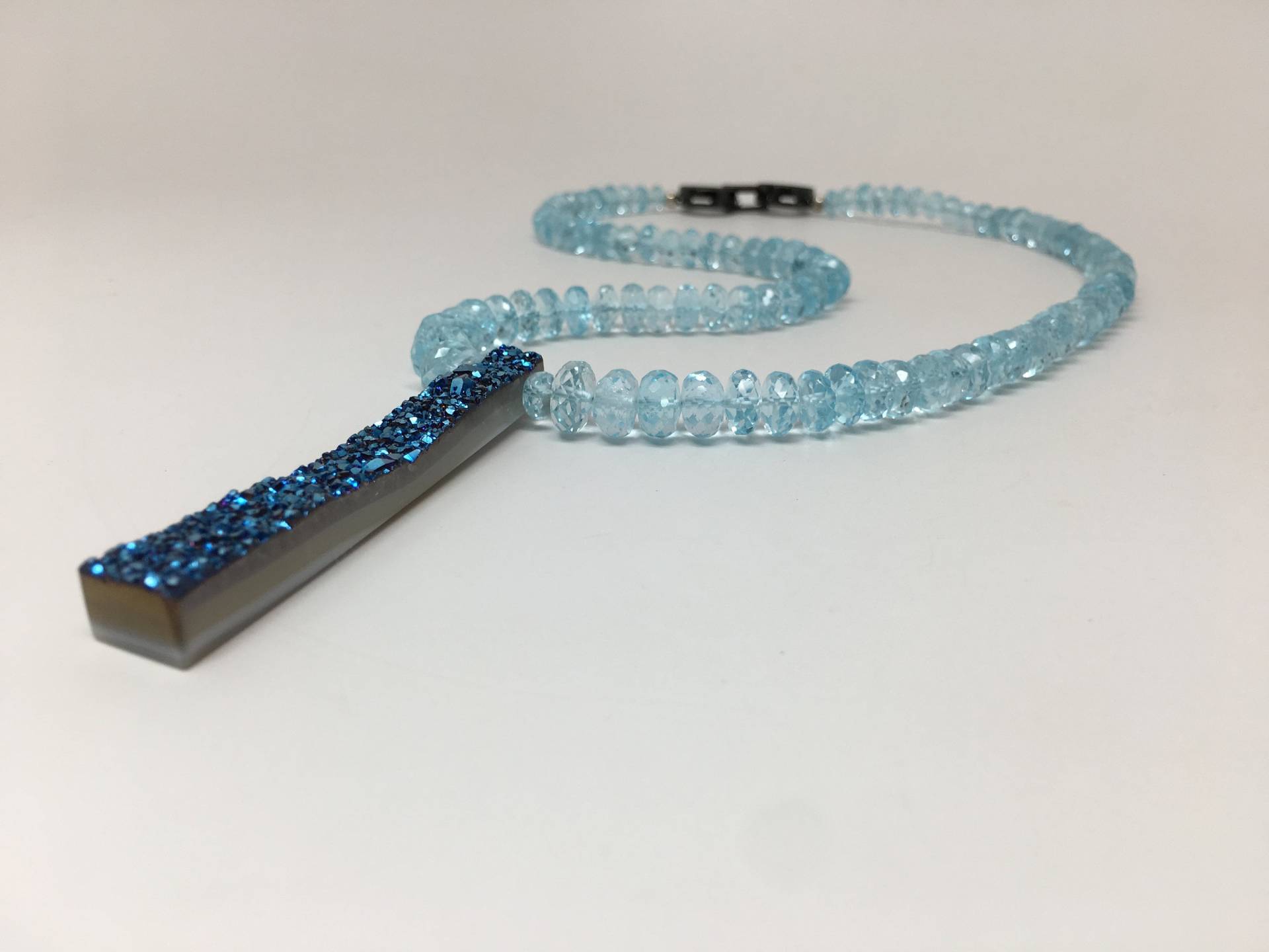 Facettierte Blaue Topas Und Kyanit Perlen Halskette Facettierte Blaue Topas Und Kyanit Perlen Halskette von BeadsEyeViewDesigns