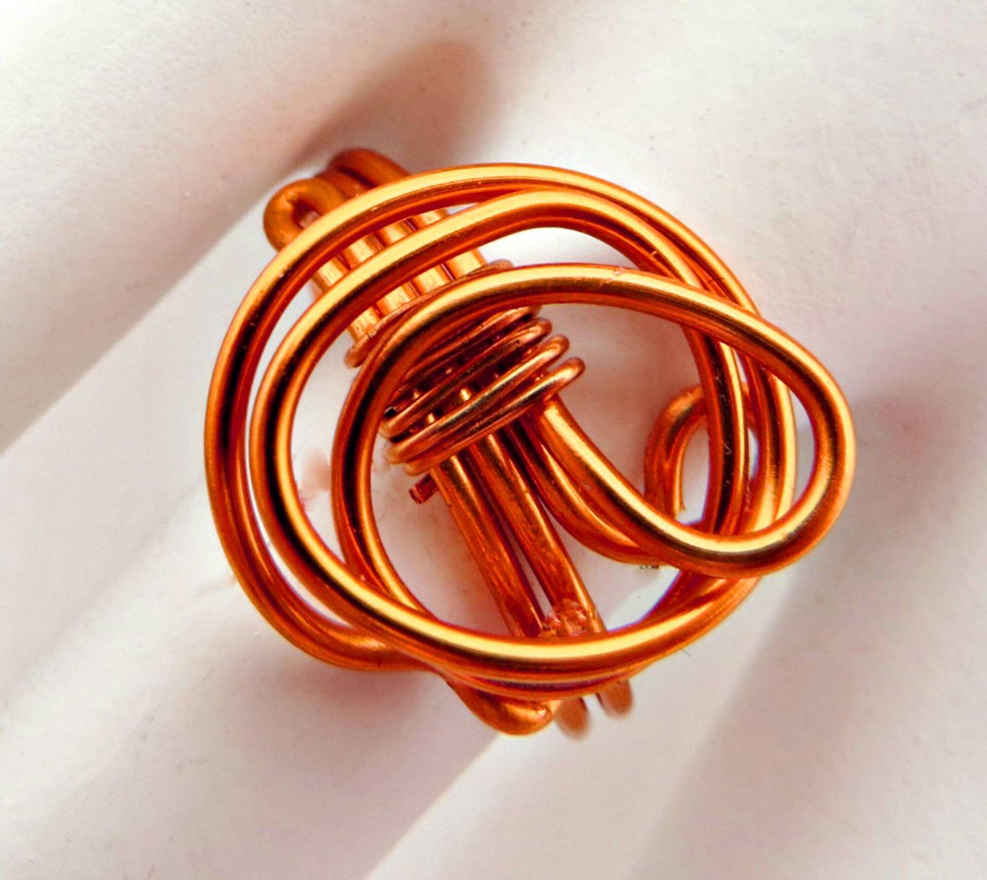 Free Form Golden Orange Wire Wrapped Ring Free Form Golden Orange Wire Wrapped Ring von BeadsGalore2