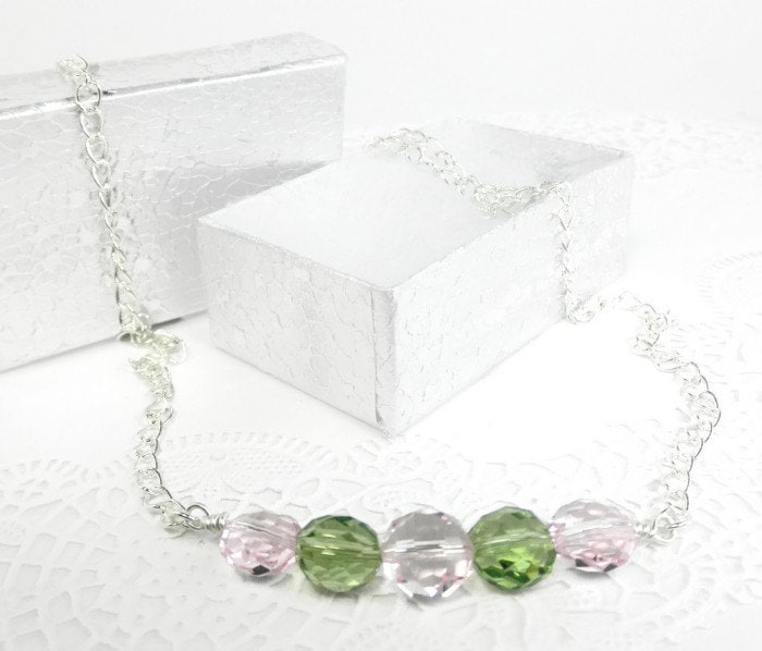 Rosa Und Limette Grüne Glasperlenkette Rosa Und Limette Grüne Glasperlenkette von BeadsGalore2