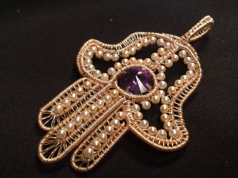 Hamsa Anhänger - Handgewickelter Cabochon Hamsa Anhänger - Handgewickelter Cabochon von BeadsHead