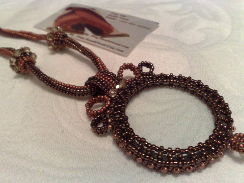 Lupe Perlenarbeit Handgemachte Halskette Lupe Perlenarbeit Handgemachte Halskette von BeadsHead