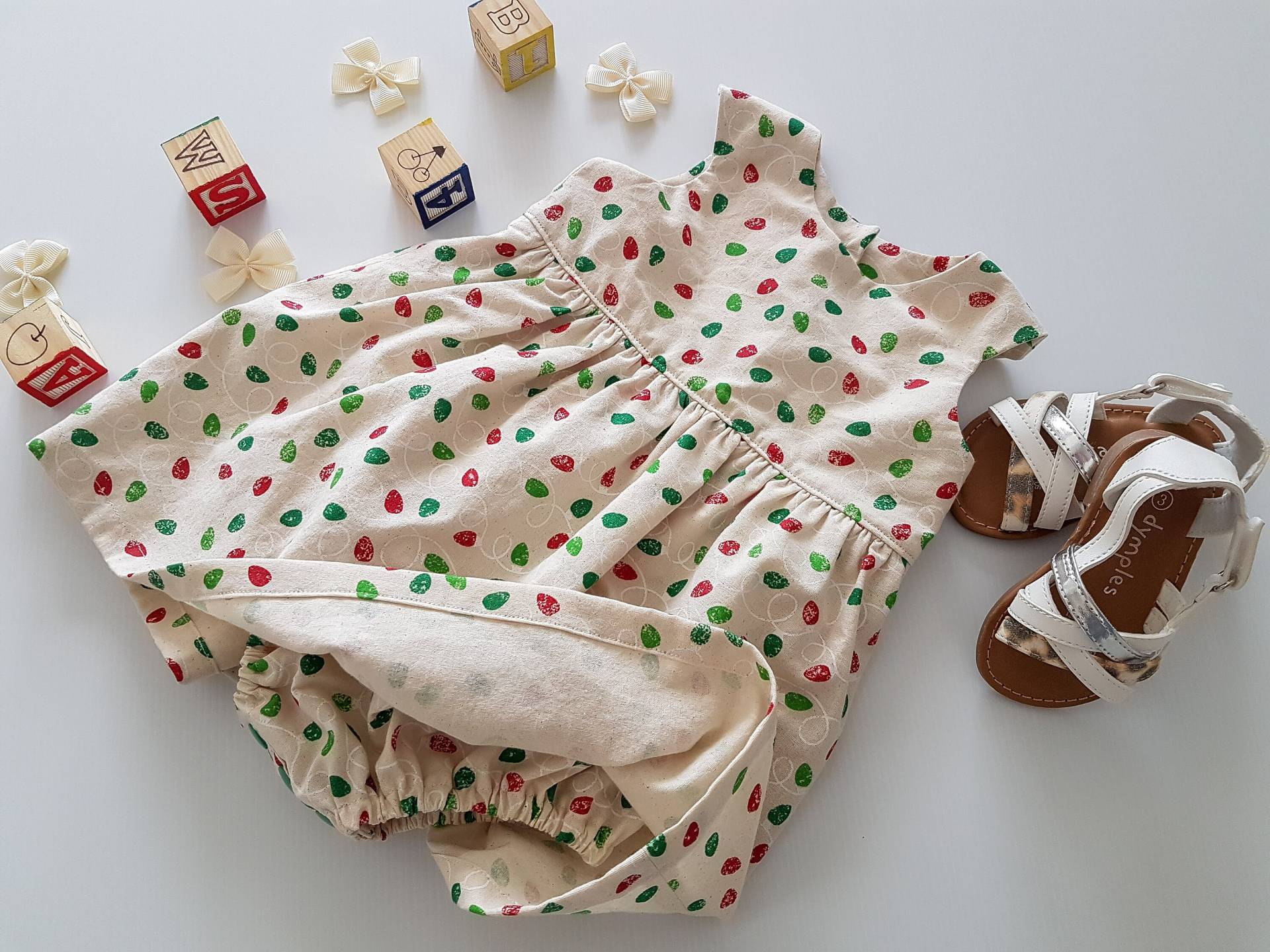 Baby Playsuit Mit Rock, Babykleid, Weihnachtskleid, Babys Erste Fee Lichter Kleid von BeadsMe