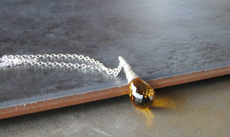Citrin, Wire Wrapped Briolette An Einer Sterling Silber Kette | 371 von BeadsMe
