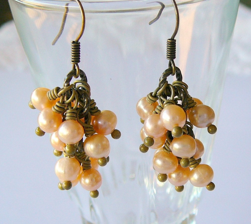 Cluster Von Pastell Rosa Süßwasserperlen, Ohrringe von BeadsMe