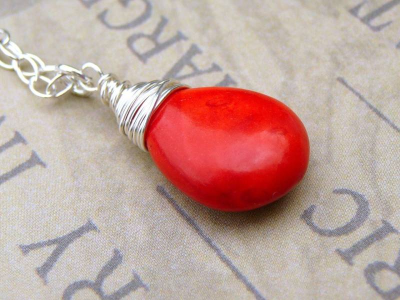 Einsame Rot Türkis Sterling Silber Halskette von BeadsMe