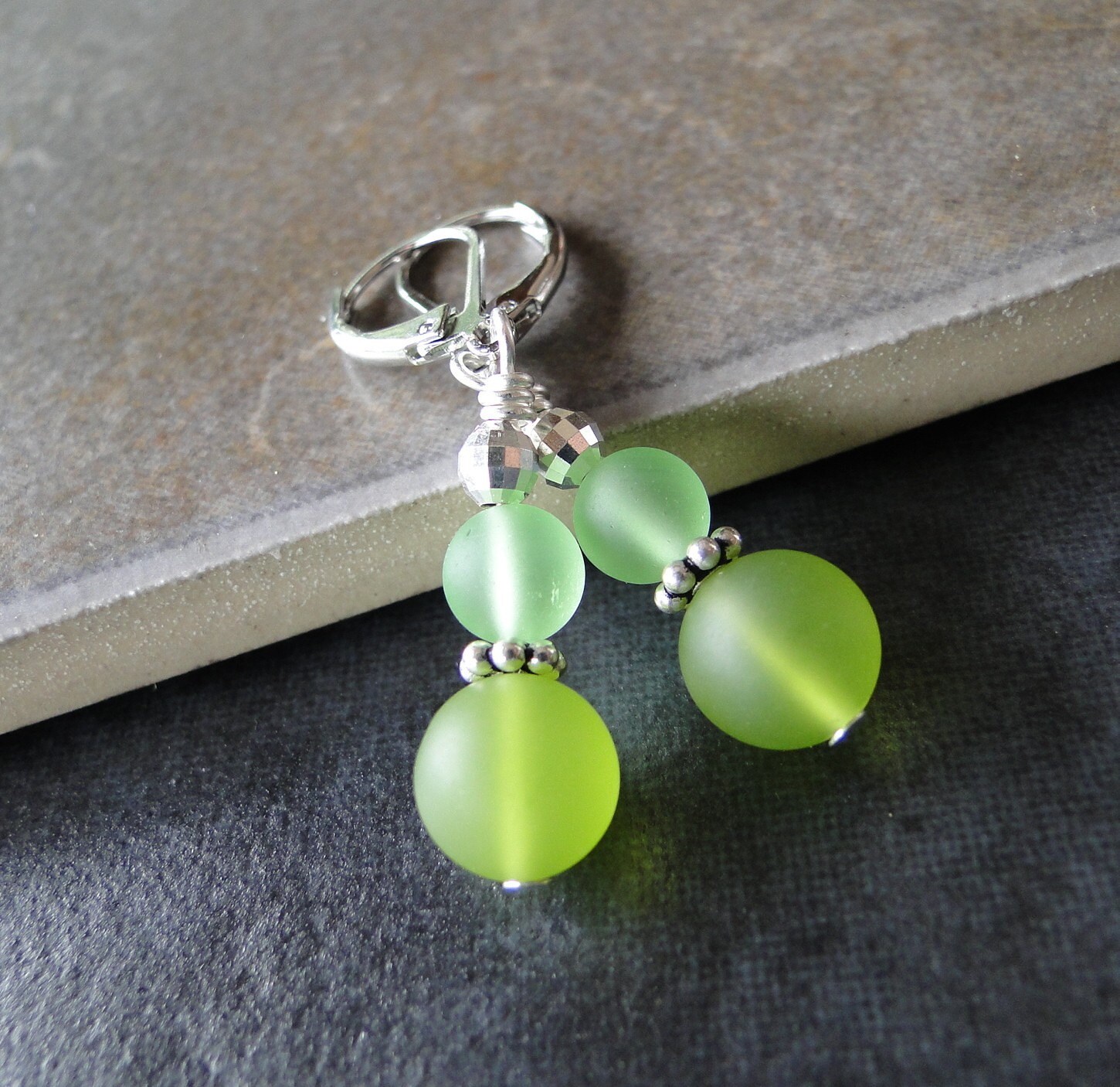 Grünes Meer Glasohrringe - Eine Kreation Für Alle Jahreszeiten von BeadsMe
