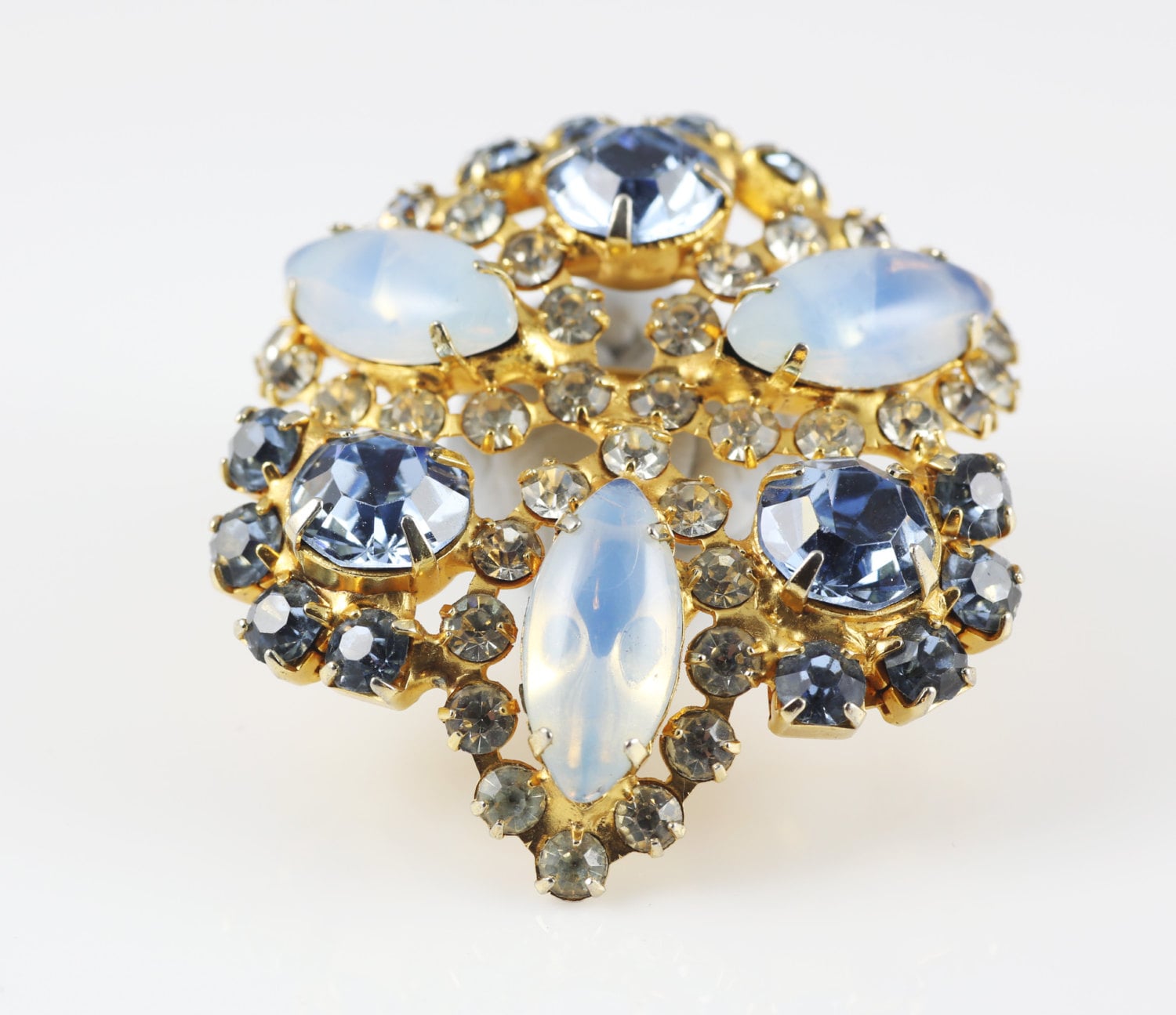 Kleeblatt Vergoldete Brosche, Vintage, Baby Blue von BeadsMe