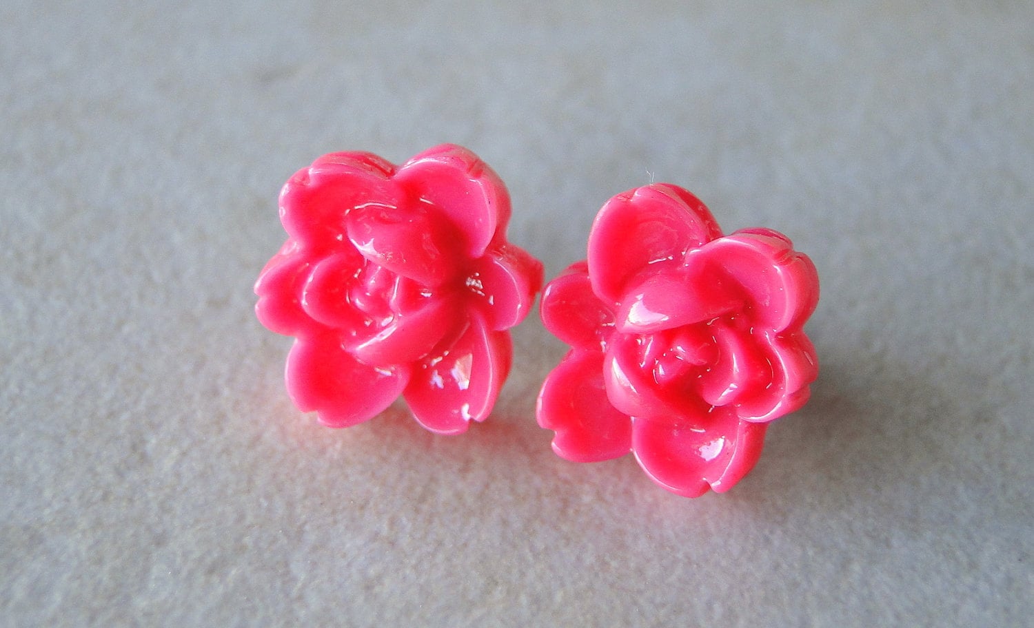 Leuchtend Rosa Geschnitzten Rose Silber Versilbert von BeadsMe