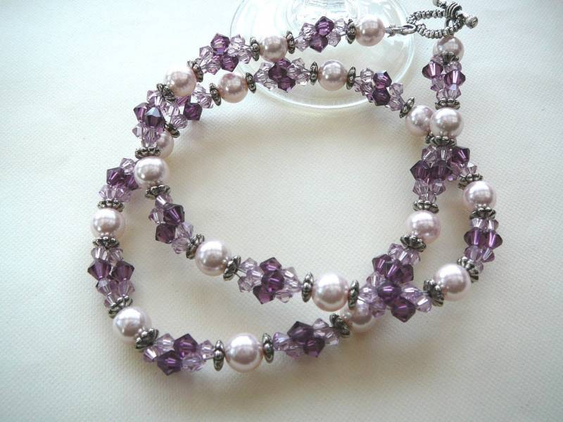 Lila Passion, Swarovski Kristalle, Glasperlen Halskette von BeadsMe