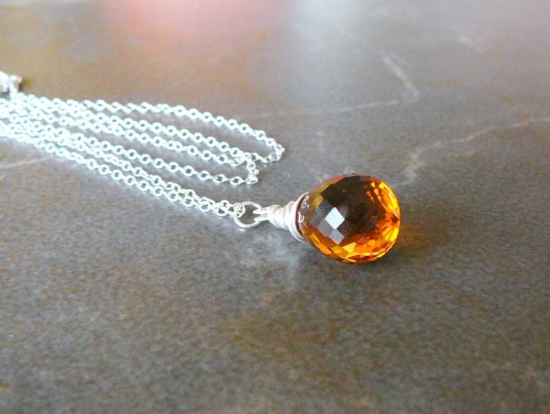 Medeira Citrin Briolette Halskette Und Sterling Silberkette von BeadsMe