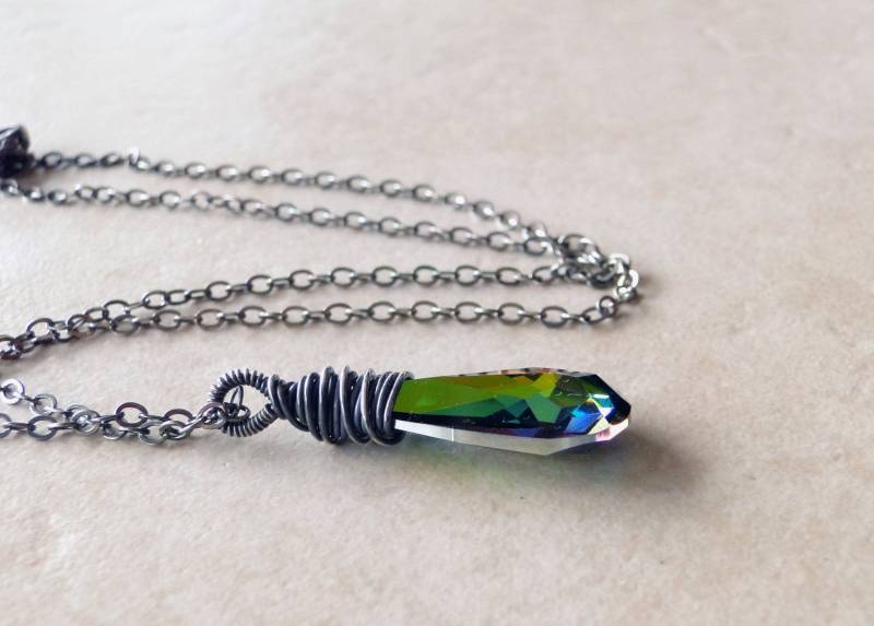 Multi-Farbigen Swarovski Kristall Briolette, Draht Eingewickelt Halskette, Auf Eine Kette Aus Sterlingsilber | 428 von BeadsMe