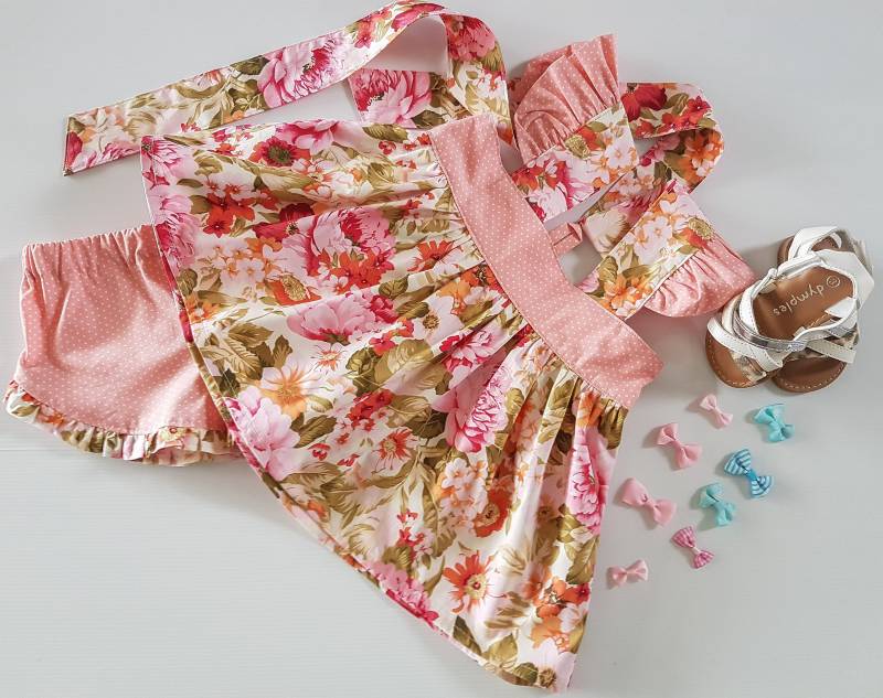 Rosa Blumen Top Und Shorts, Rosa Tupfen Mädchen Kurz Oben Set, Kleinkind-Shorts Kleinkind von BeadsMe