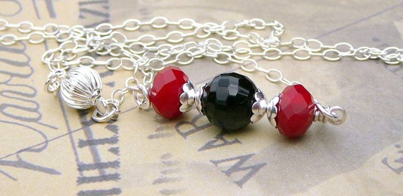Rubin Und Schwarz Achathalskette von BeadsMe