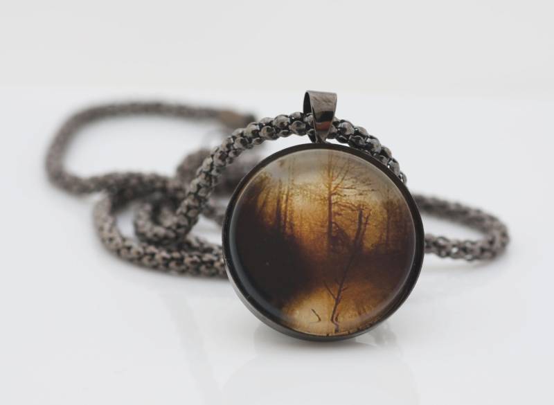 Sonnenuntergang Halskette, Rotguss Schwarz, Fine-Art Print, Foto-Schmuck von BeadsMe