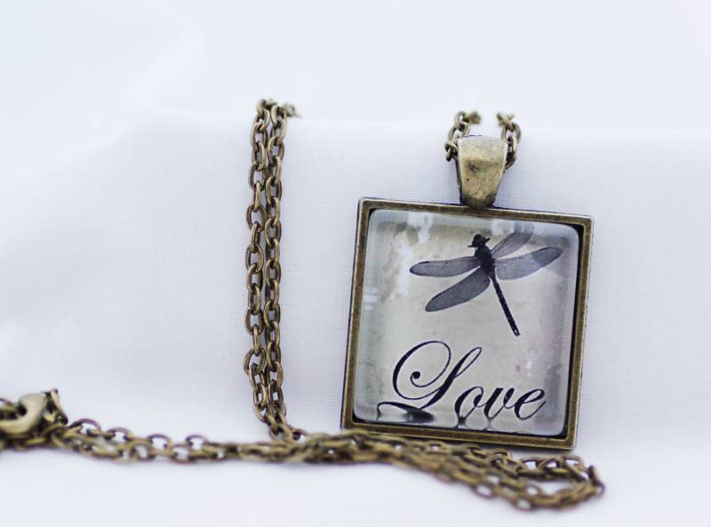 Vintage-stil Libelle Halskette, Jahrgang Bronze, Digitale Kunst Bild Schmuck von BeadsMe