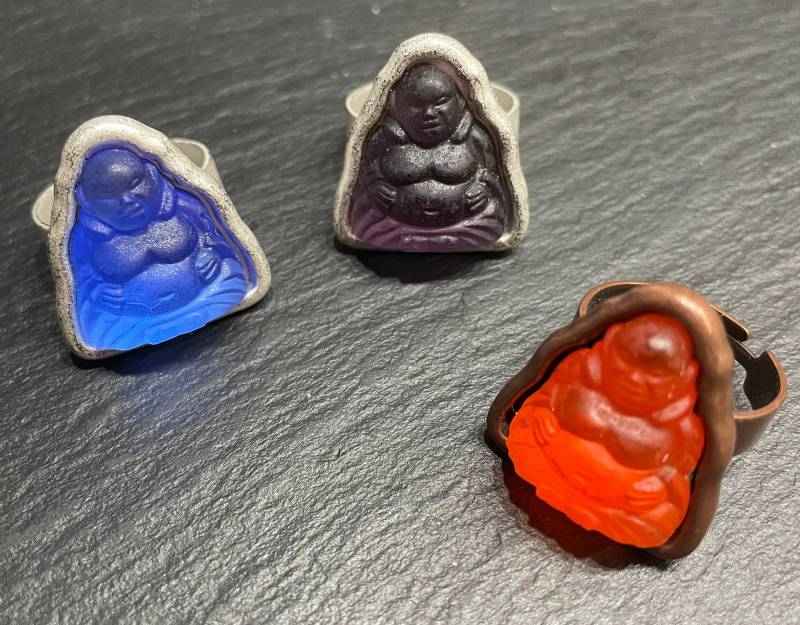 Vintage - Verstellbare Ringe Mit Glasbuddha Oder Engel Mattgold, Mattsilber Mattkupfer von BeadsPerMinuteDE