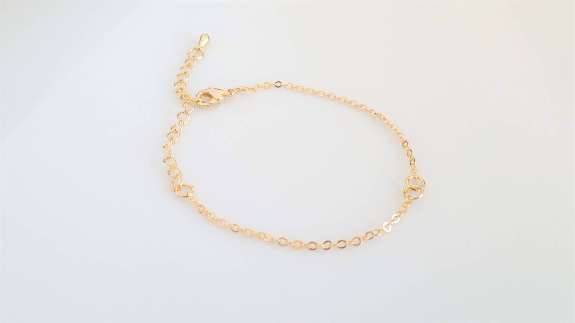 16K Vergoldete Armbandkette Mit Karabinerverschluss - 18 cm, 10 Stück 16K Vergoldete Armbandkette Mit Karabinerverschluss - 18 cm, 10 Stück von Beadsvalley
