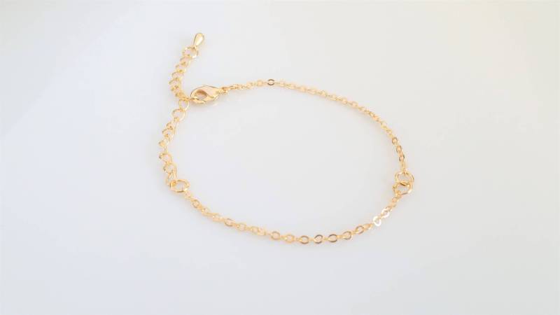 16K Vergoldete Armbandkette Mit Karabinerverschluss - 18 cm, 10 Stück 16K Vergoldete Armbandkette Mit Karabinerverschluss - 18 cm, 10 Stück von Beadsvalley