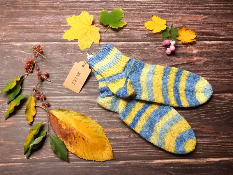Socken Gr. 37/38 Handgestrickt - Spendenaktion von BearBelsSockenShop