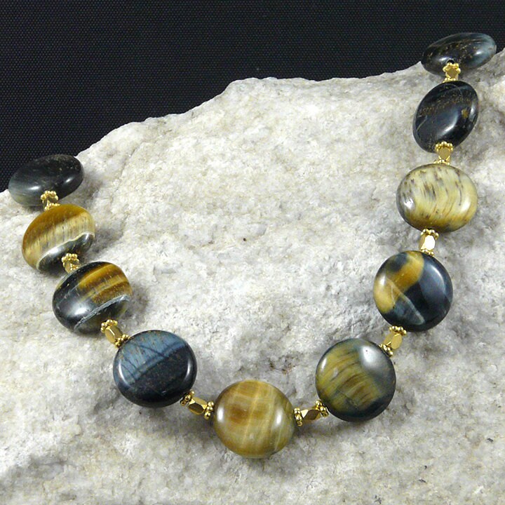 Blaue Golden Eye Halskette von BearCreekGems