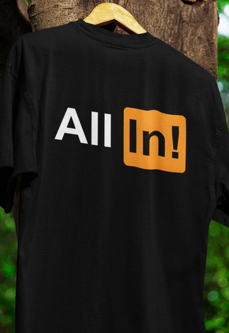 Alles Dabei P-Nabe Stil Poker T-Shirt von BearHugTees