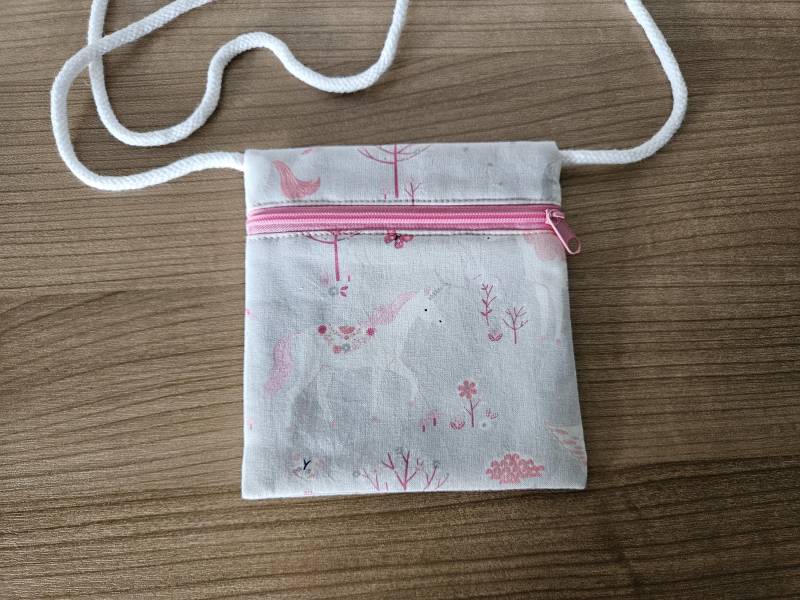 Brustbeutel Kinder Brusttasche, Geldbörse, Kleiner Geldbeutel Einhörner Motiv Pink Handgefertigt Neu von BeatesKreativShop