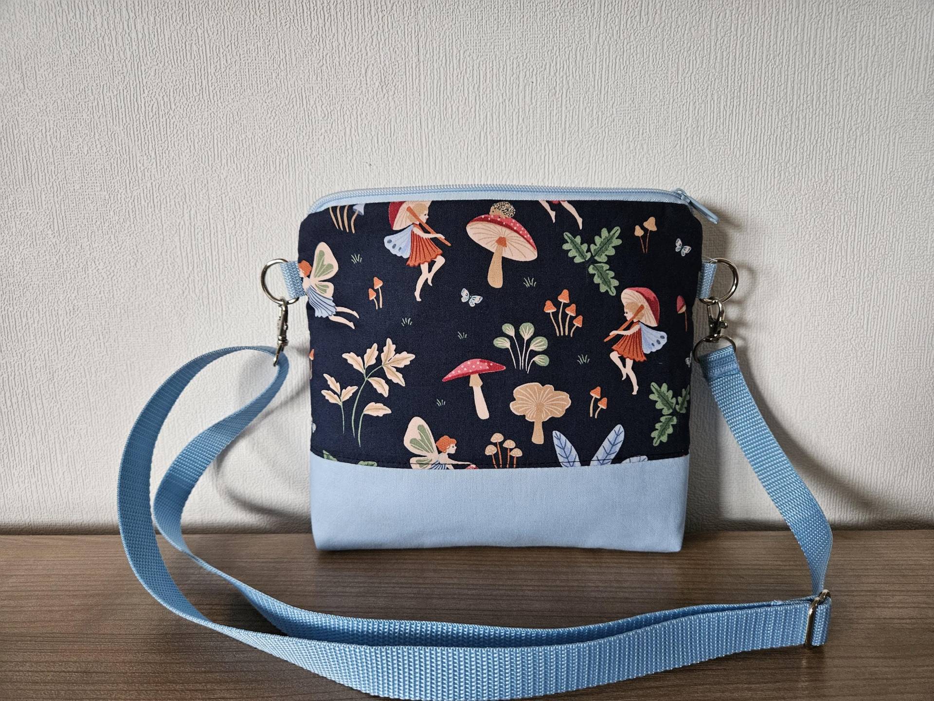 Kindertasche Kleine Tasche Umhängetasche Feen Pilzen Kinder Handgefertigt Neu von BeatesKreativShop