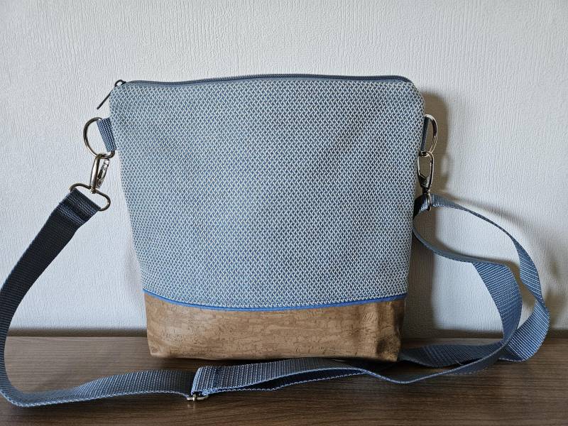 Umhängetasche Schultertasche Handtasche Tasche Damentasche Innenfächer Außenfach Muster Blau Natur Kunstleder Kinder Handgefertigt Neu von BeatesKreativShop