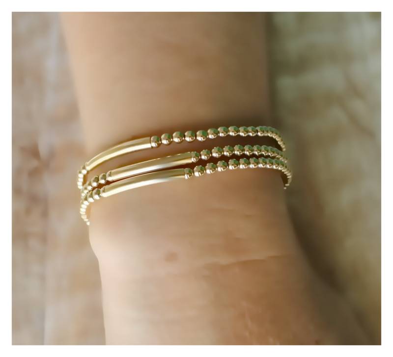 Gold Perlenarmband Perle Und Rohr Armband 14K Filled Stapelbare Armbänder Set Von 3 Perlen B031 von BeaucoupdeBeads