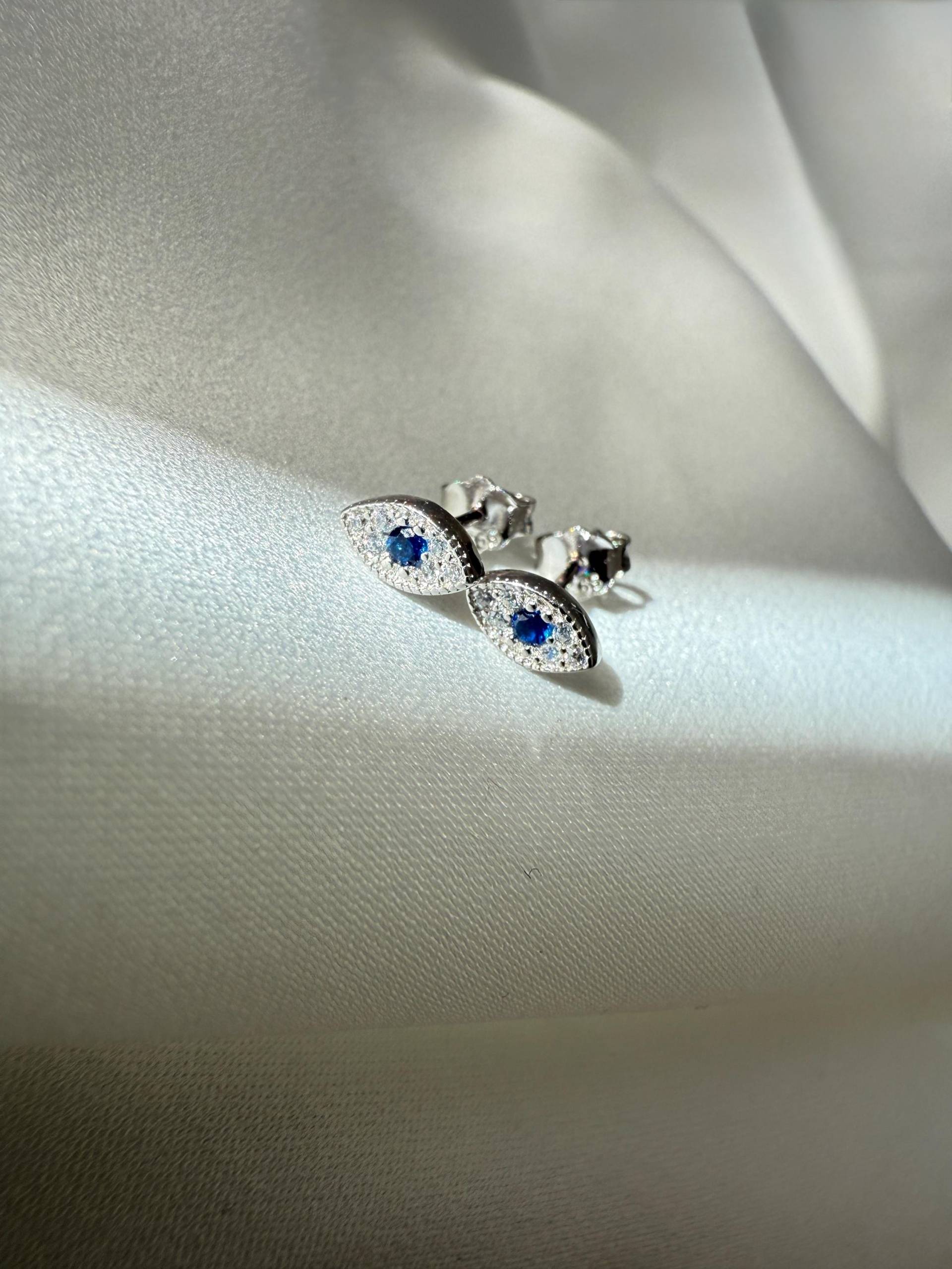 Evil Eye Ohrringe Sterling Silber Ohrstecker Mit Cubic Zirkonia von BeausancyBoutique