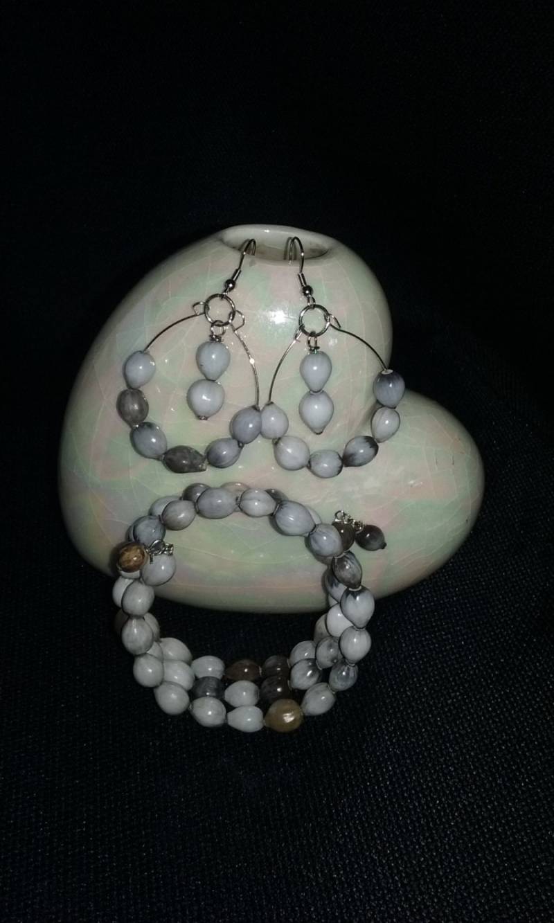 Arbeitsplätze Tears Ohrringe Und Armband Set Arbeitsplätze Tears Ohrringe Und Armband Set von BeautifulHiCreations